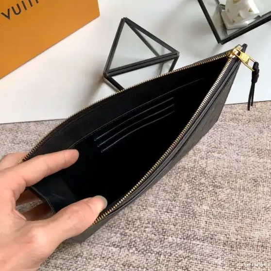 Repzbay LOUIS VUITTON POCHETTE MÉLANIE MM 0625